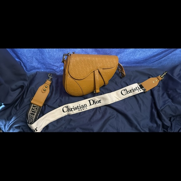 Dior Orange Saddle Bag - Picture 6 of 7